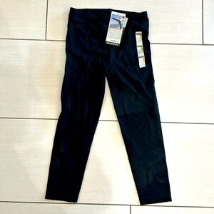 Dangling stretch fit capri pants size small